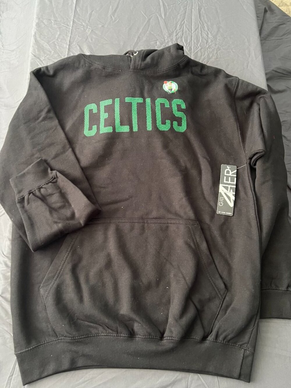 NEW Mens Medium NBA Boston Celtics Hoodie Classic Fit Hooded Sweatshirt